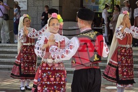 Село Гавраилово - празник „Златна праскова“
