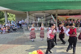 Село Гавраилово - празник „Златна праскова“