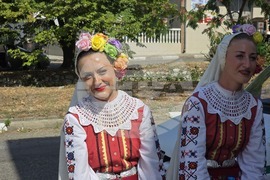 Село Гавраилово - празник „Златна праскова“