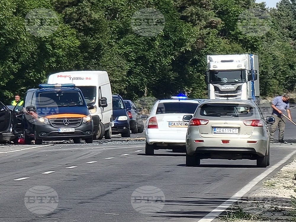 Общо 39 души са ранени при катастрофи в страната през последното денонощие