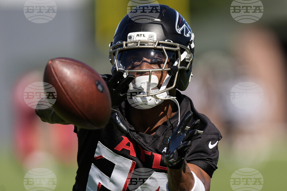 Falcons Camp