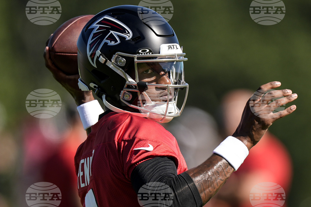 Falcons Camp