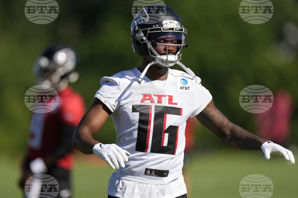 Falcons Camp