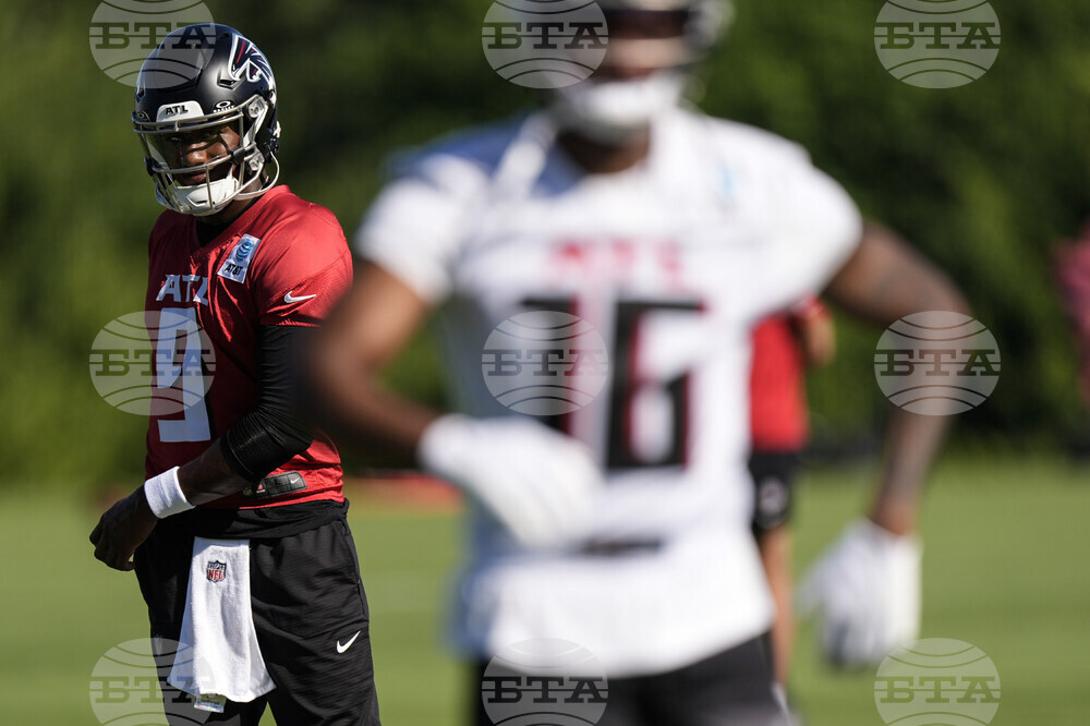 Falcons Camp