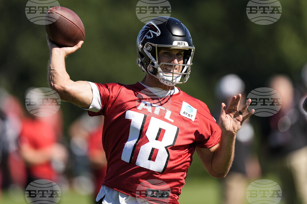 Falcons Camp