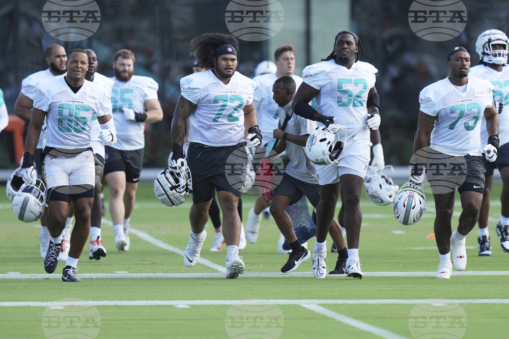 Dolphins Camp Football