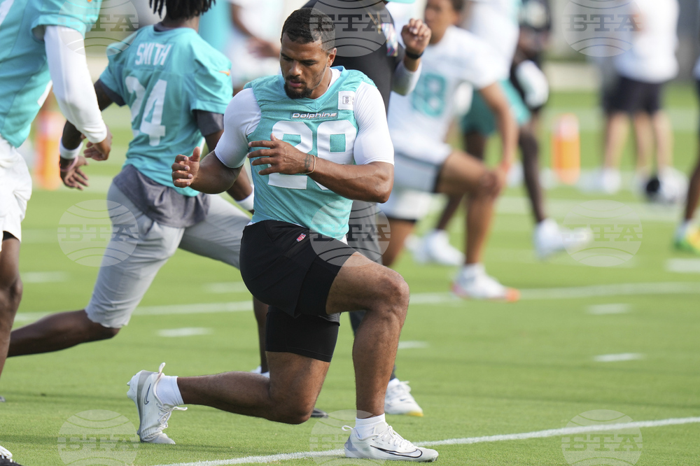 Dolphins Camp Football
