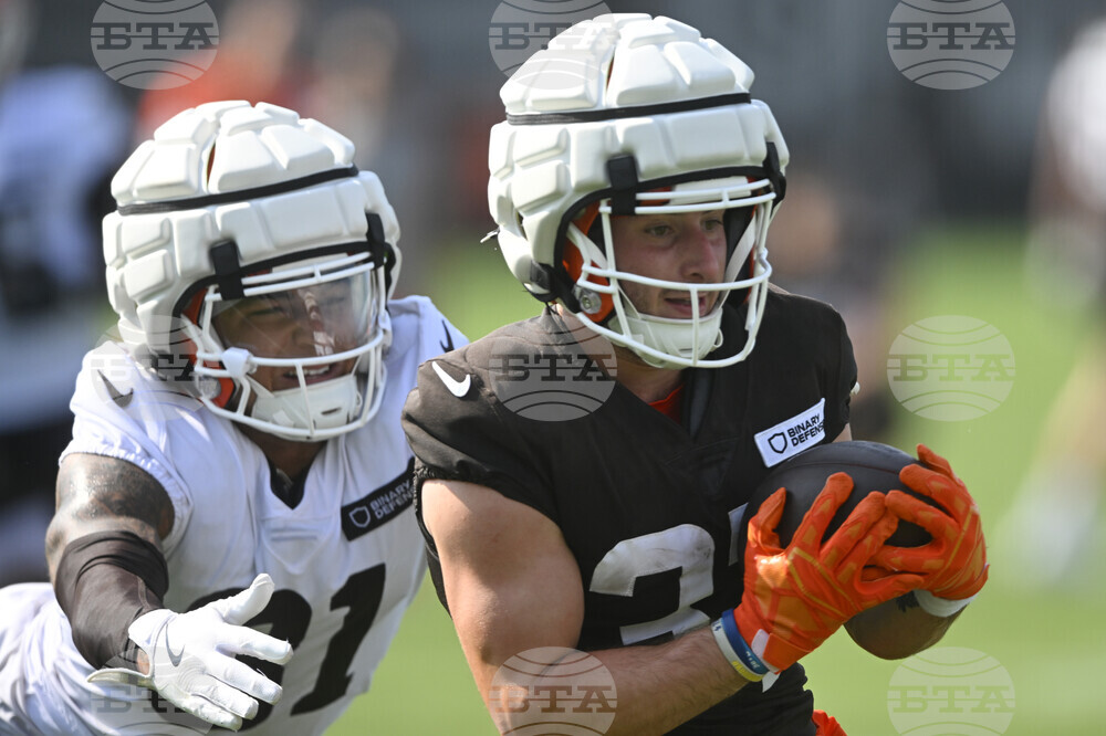 Browns Camp Football