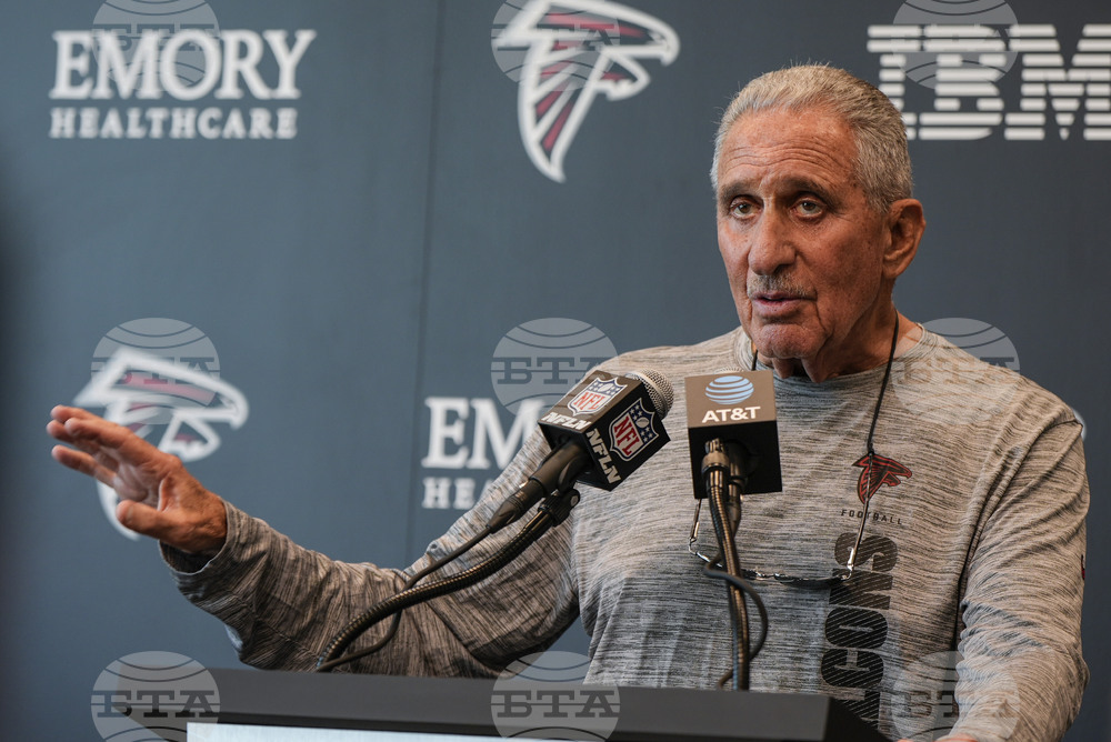 Falcons Camp
