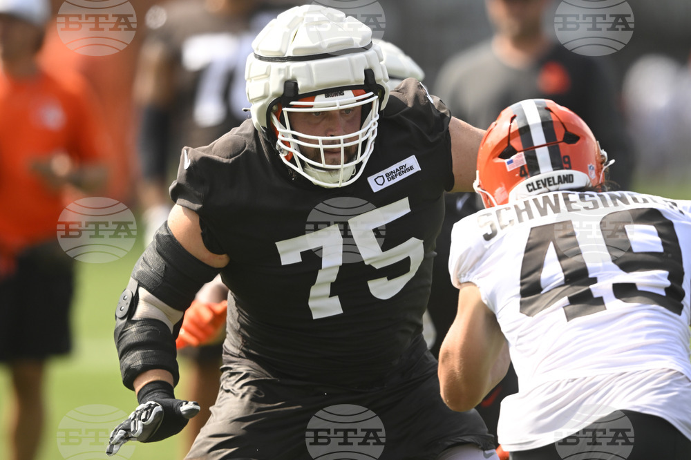 Browns Camp Football