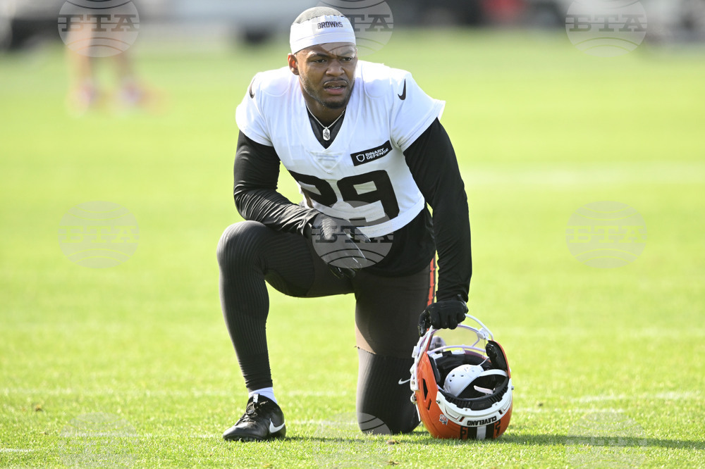 Browns Camp Football