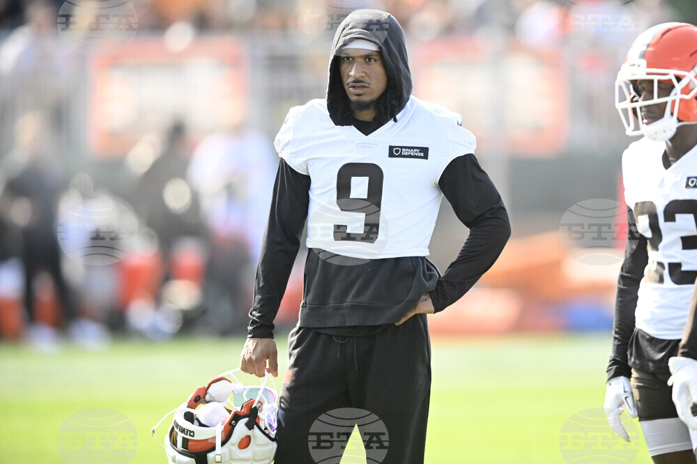 Browns Camp Football