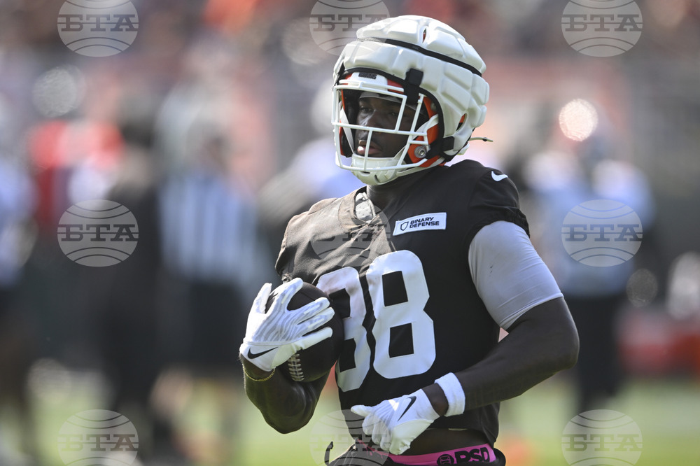 Browns Camp Football