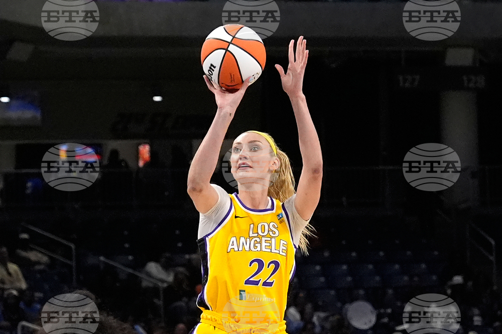 Sparks Brink Basketball