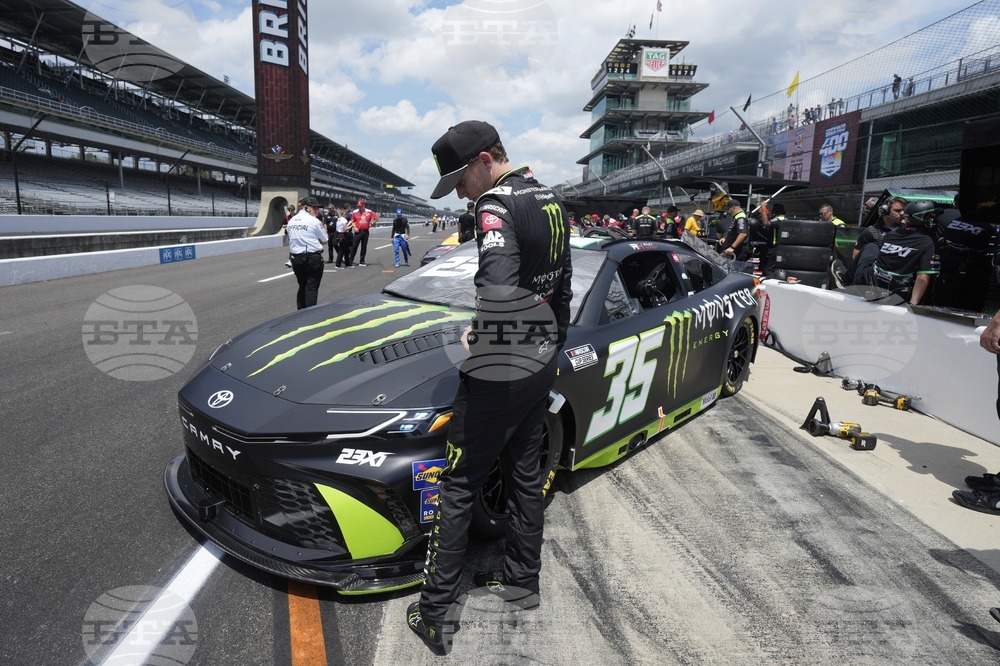 NASCAR Indianapolis Auto Racing