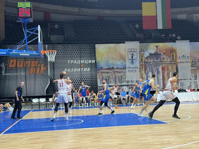 Община Русе: България победи Румъния със 78:76 в оспорван баскетболен двубой по случай 10 години „Арена Русе“