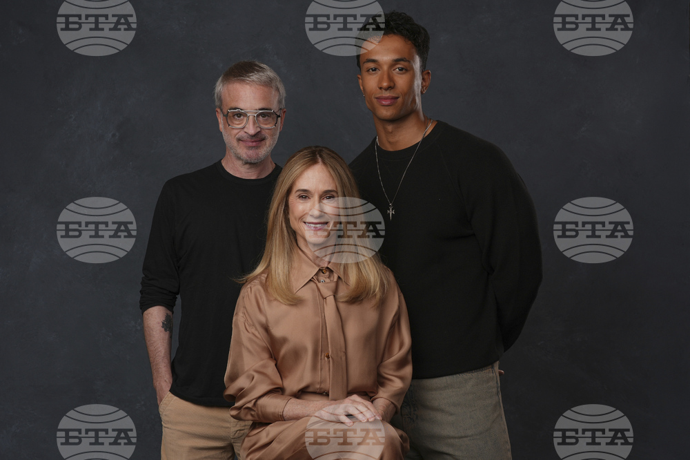 2025 Comic-Con - "Star Trek: Starfleet Academy" Portrait Session
