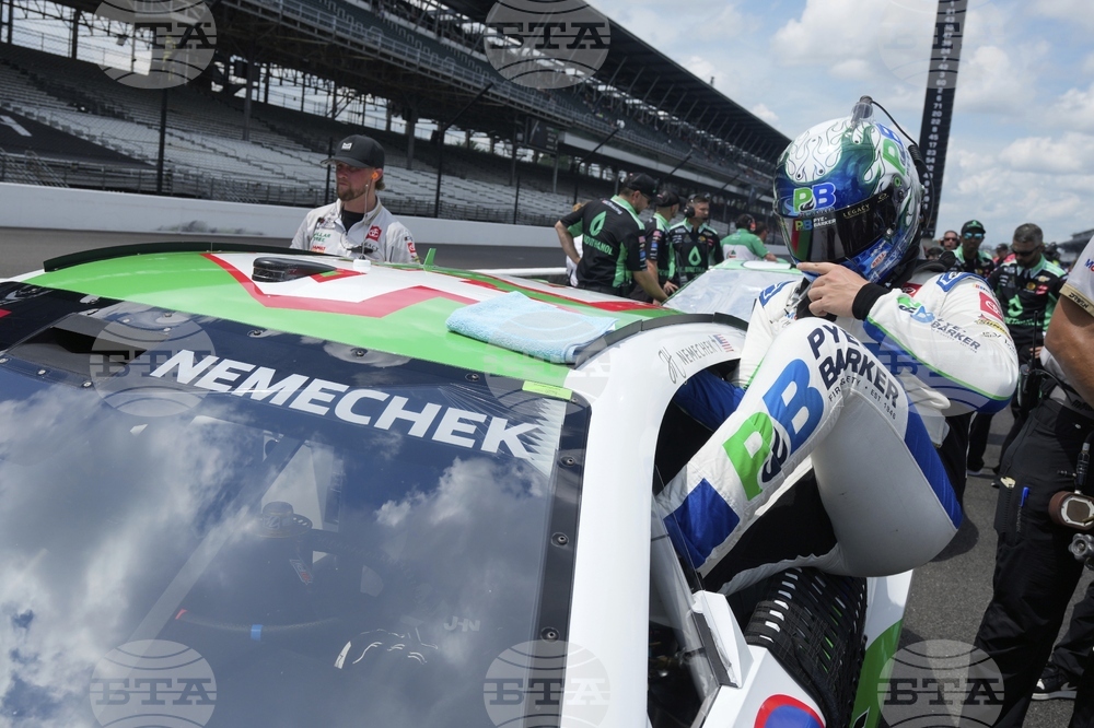 NASCAR Indianapolis Auto Racing