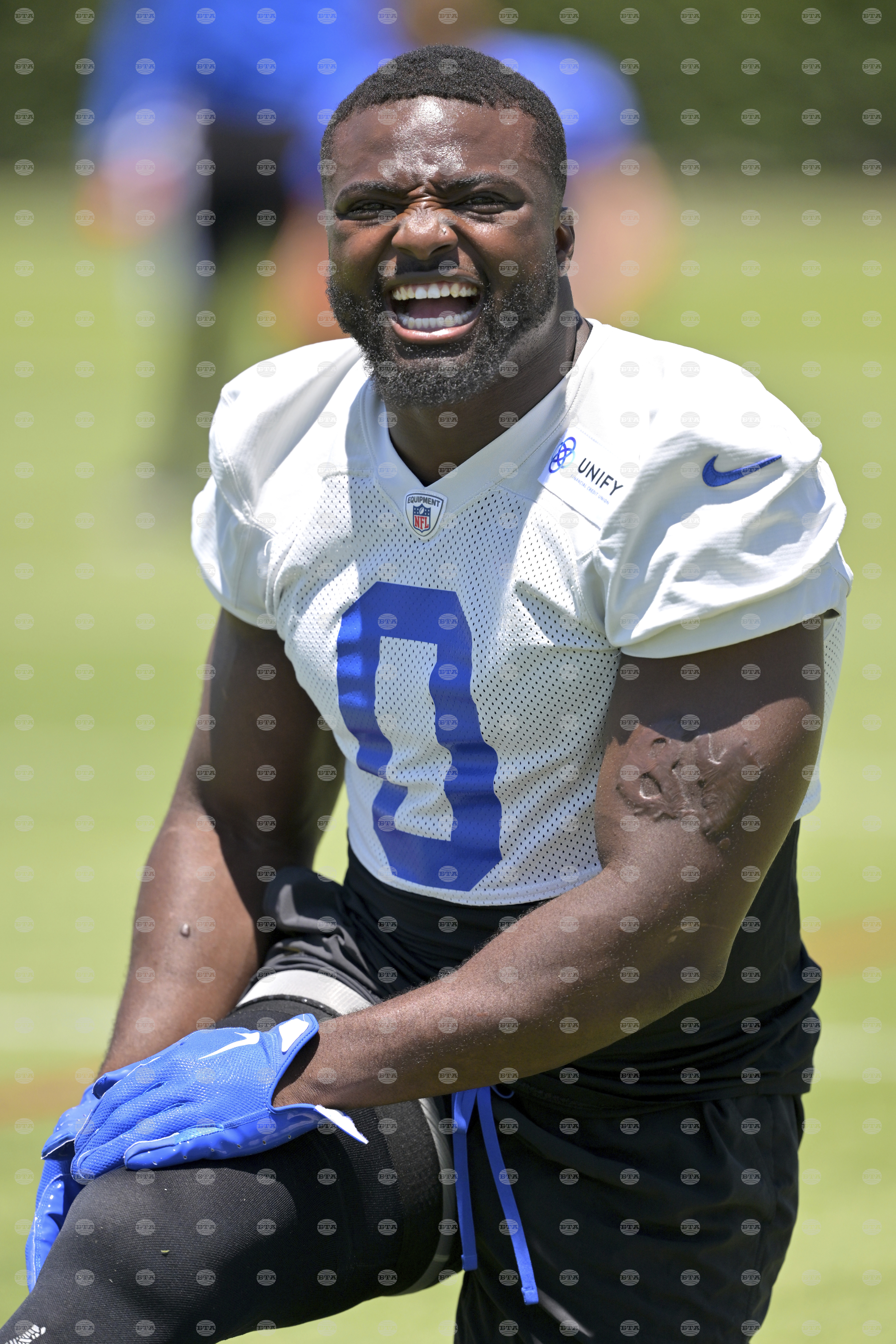Rams Camp Football