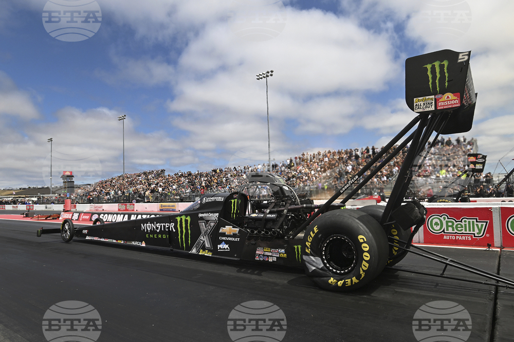 NHRA Auto Racing