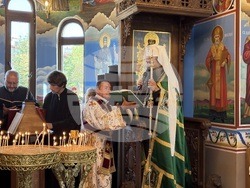 Самоков - храм „Свети Панталеймон“ - патрирах Даниил - литургия