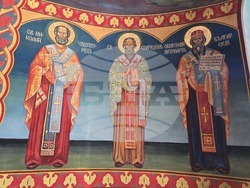 Ловеч - храм „Света Троица” - служба