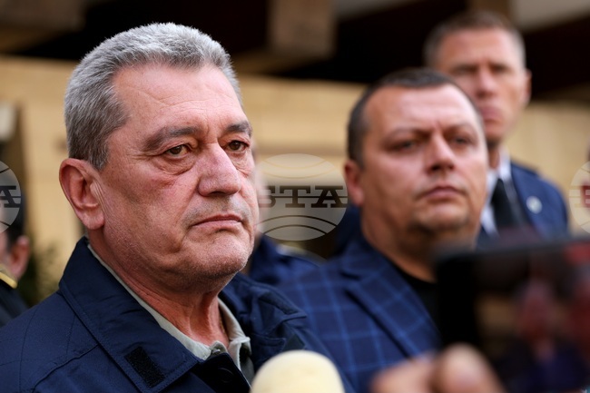 Четири са огнищата - в Лесово, Илинденци, Трънско и русенското село Николово, от особен интерес за оперативния щаб на МВР, каза Николай Николов