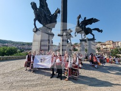 Велико Търново - фестивал - флашмоб