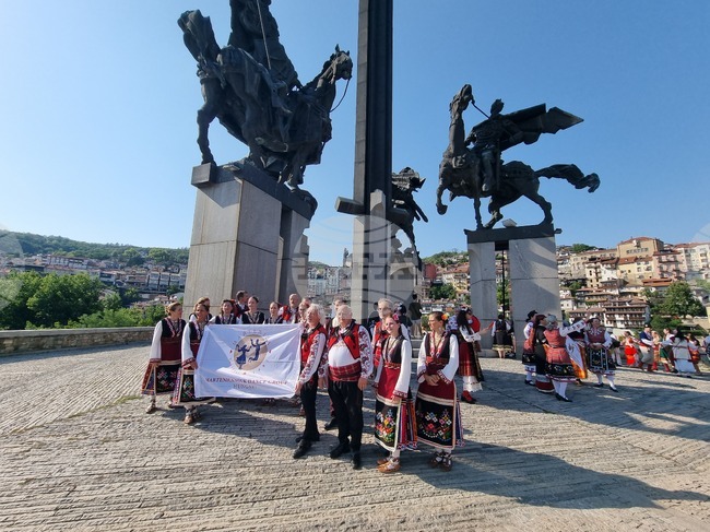 Велико Търново - фестивал - флашмоб