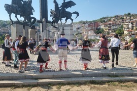 Велико Търново - фестивал - флашмоб