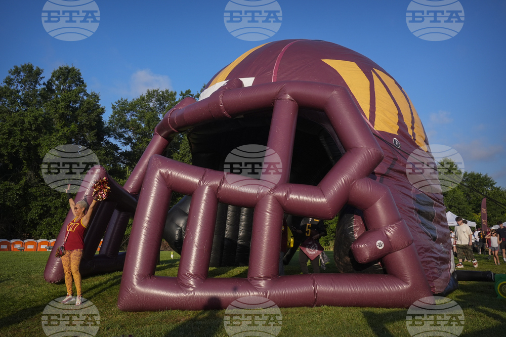 Commanders Camp Football