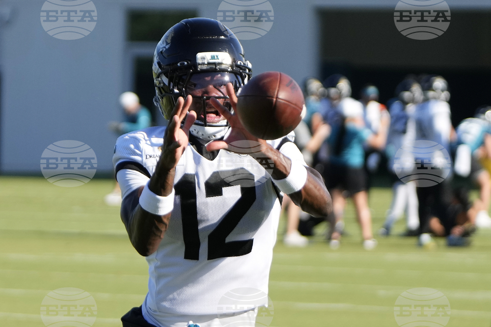 Jaguars Camp Football