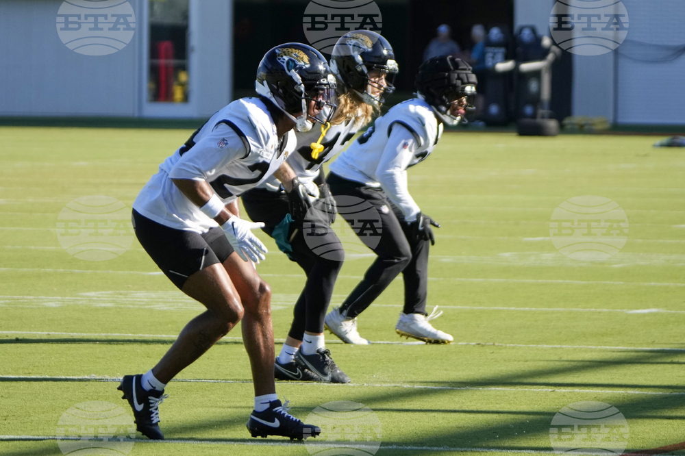 Jaguars Camp Football