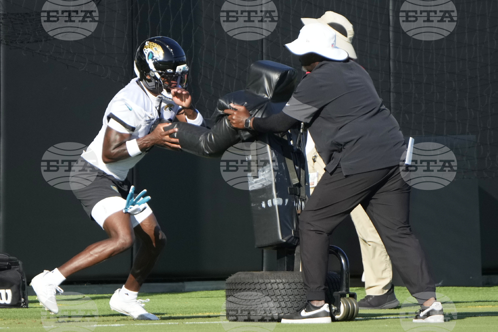 Jaguars Camp Football