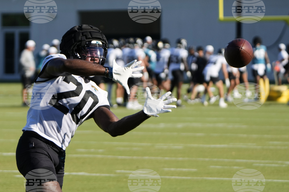 Jaguars Camp Football