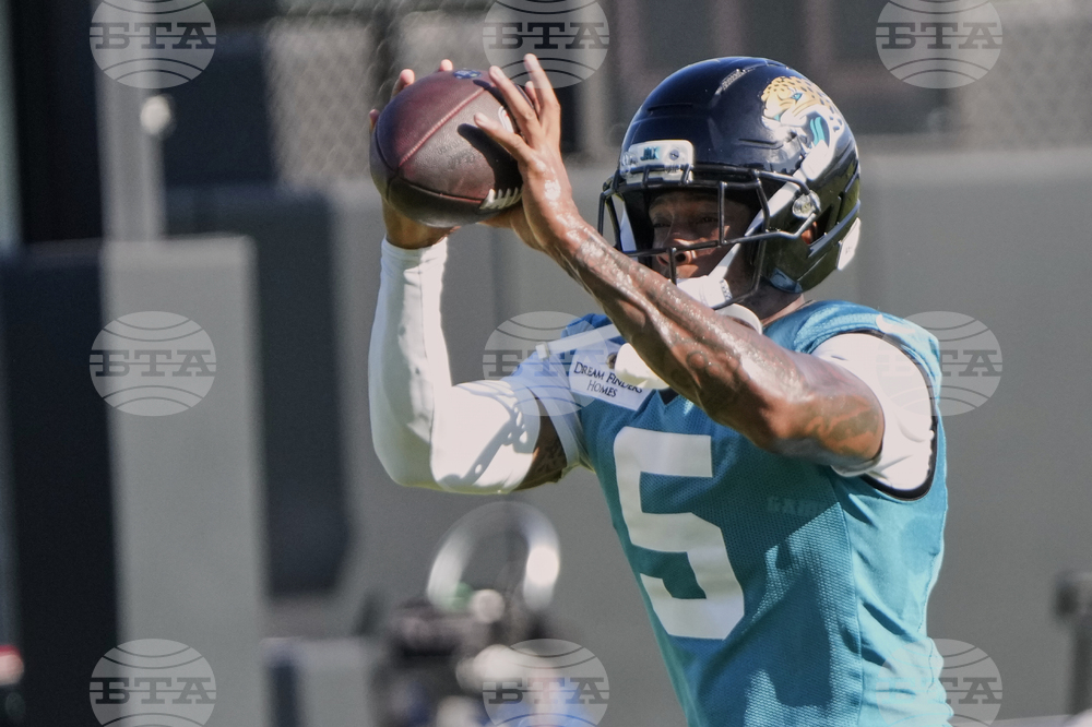 Jaguars Camp Football