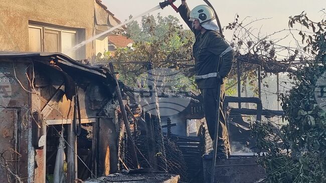 Пожароопасната обстановка в Ямболска област не е отминала, на 12 сигнала са се отзовали огнеборците за денонощие