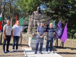 Велико Търново - Трифон Иванов - паметник