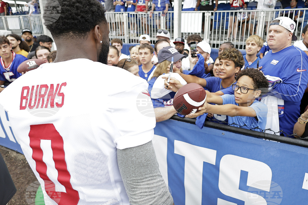 Giants Camp Football