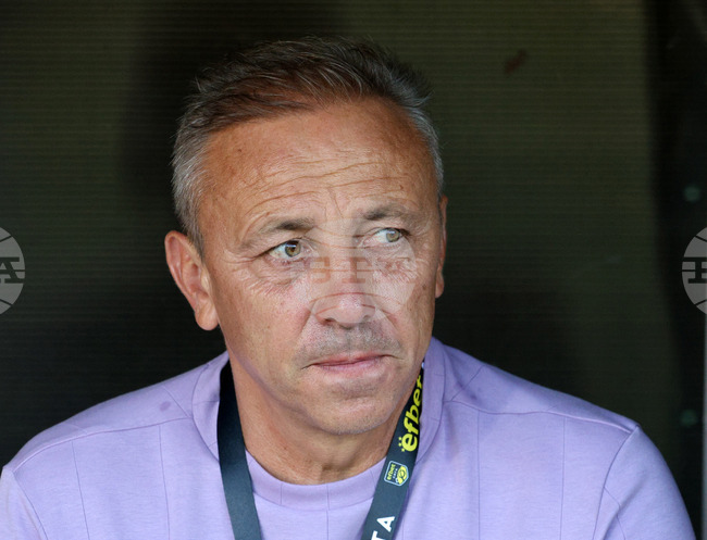 "За нас беше важно да спечелим", каза след успеха над Ботев Пловдив наставникът на Черно море Илиан Илиев