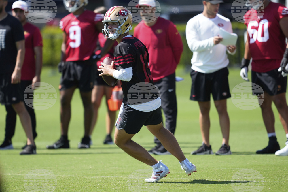 49ers Camp Football