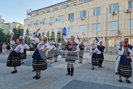 Търговище - колумбийски балет „Пайпа“ - концерт на открито