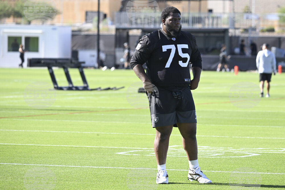 Raiders Camp Football