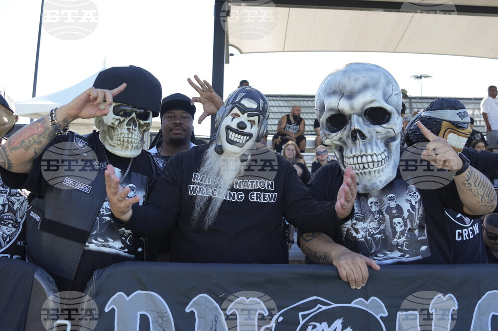 Raiders Camp Football
