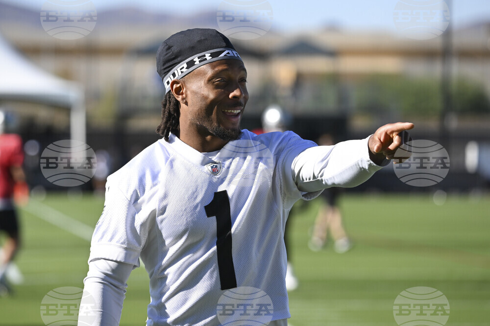 Raiders Camp Football