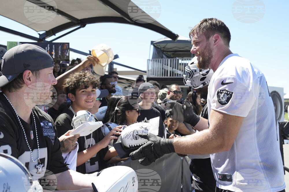 Raiders Camp Football