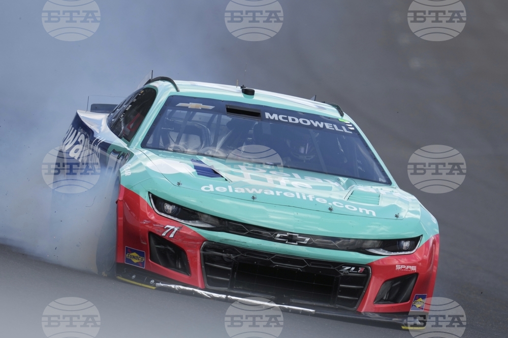 NASCAR Indianapolis Auto Racing