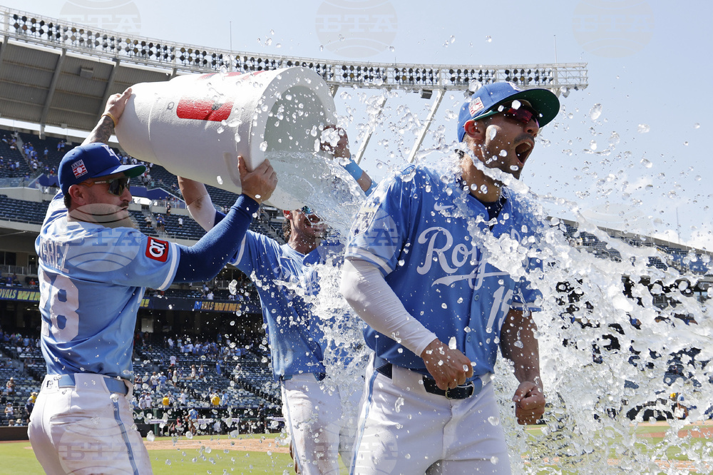 APTOPIX Guardians Royals Baseball
