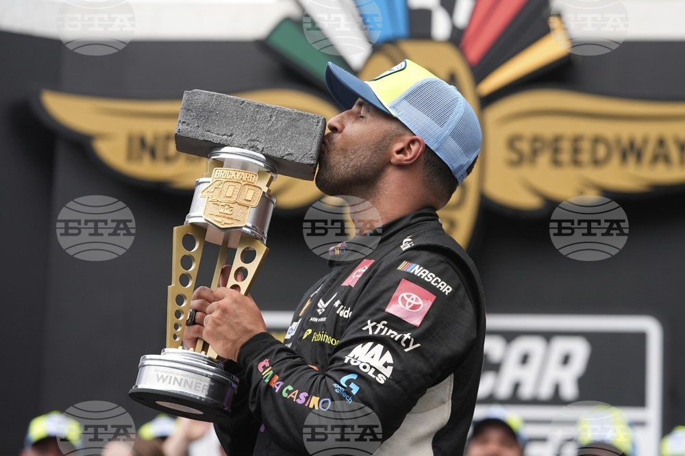 NASCAR Indianapolis Auto Racing