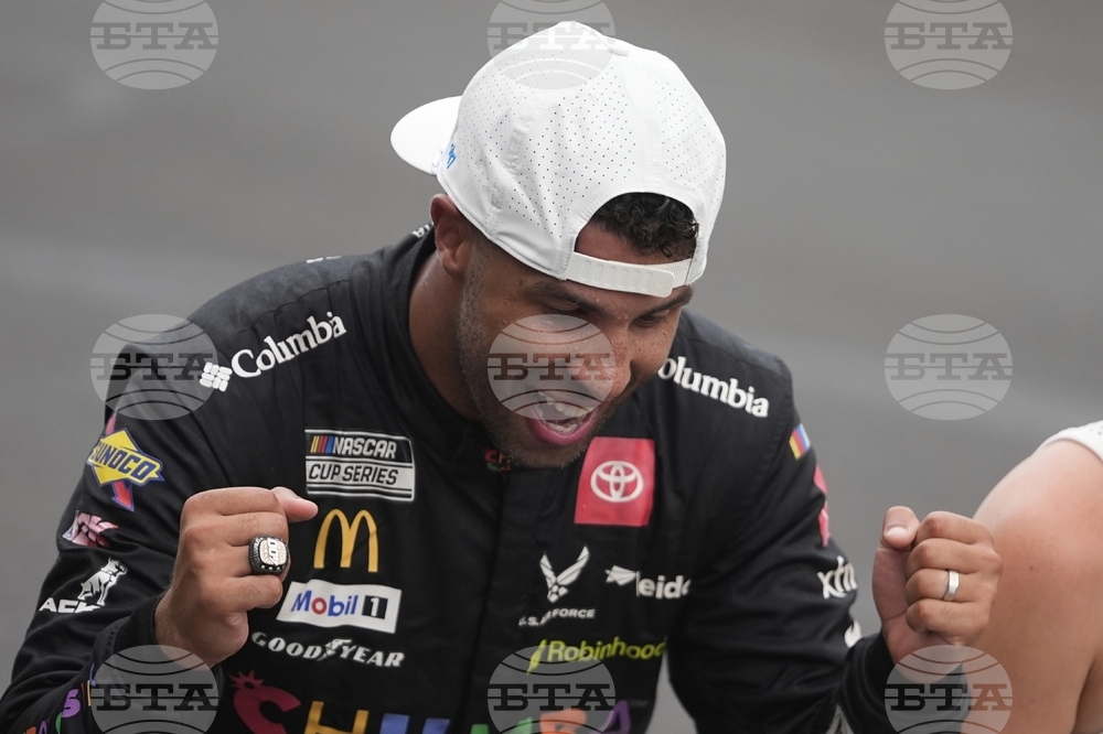 NASCAR Indianapolis Auto Racing